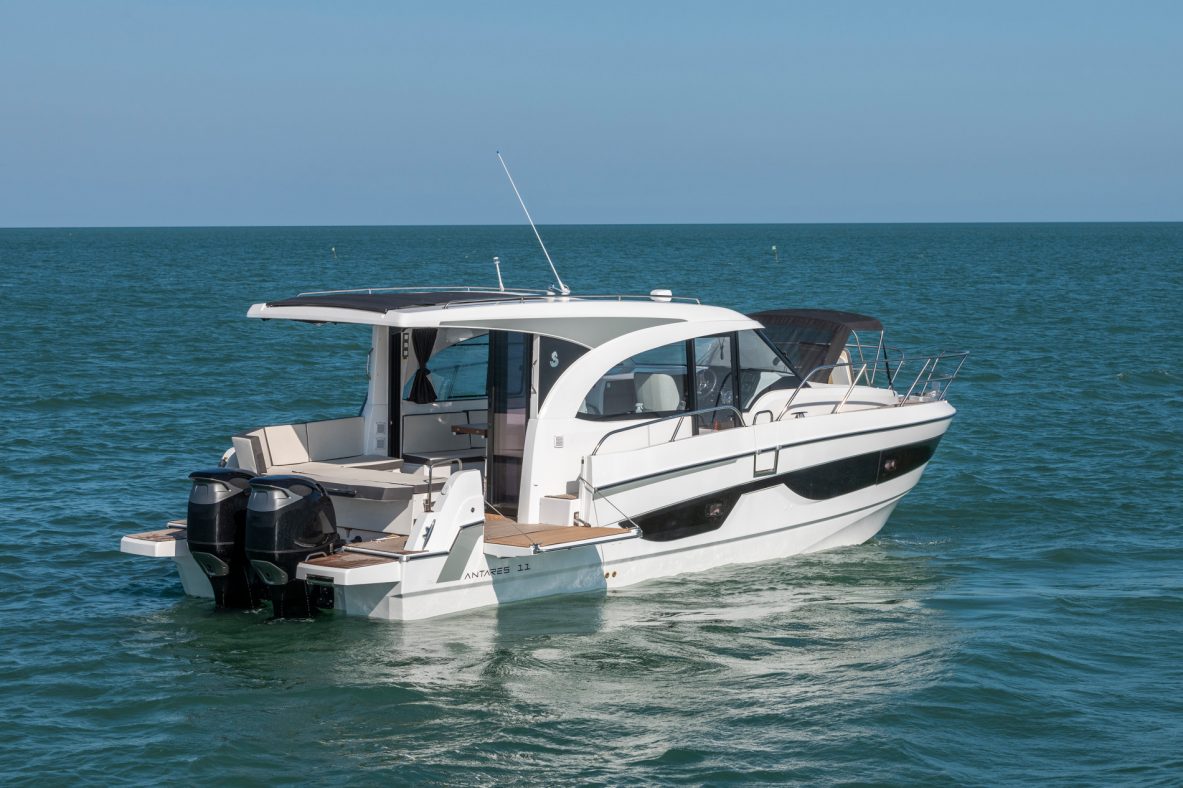 BENETEAU News: Say Hello to the Antares 11!